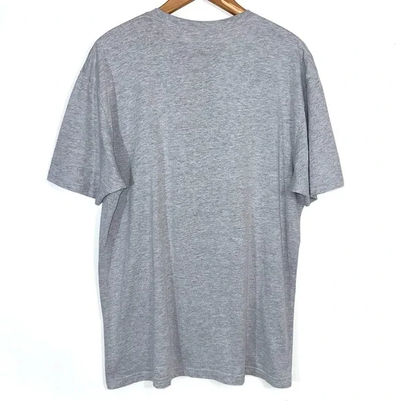 SOLD 💕Mitchell & Ness Philadelphia 76ers NBA Short Sleeve T-Shirt - Picture 5 of 7